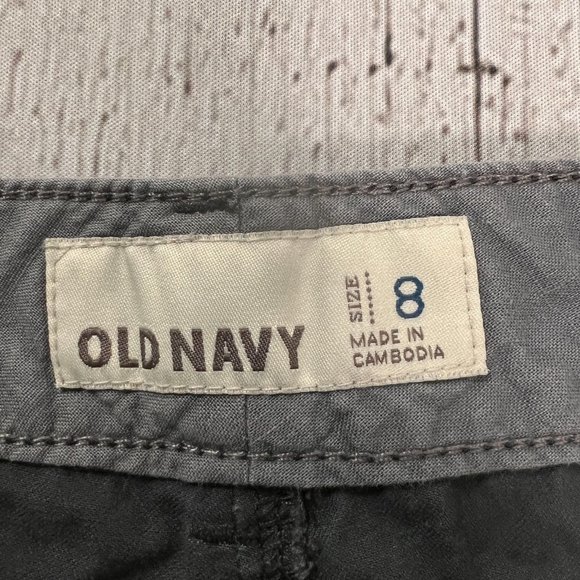 OLD NAVY Pants Women's Cotton Blend Roll-Tab Capri's Zippers Gray Size 8 - Picture 2 of 11